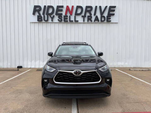 2024 Toyota Highlander XLE