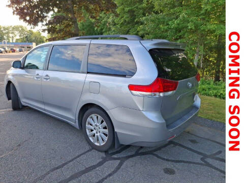 2012 Toyota Sienna XLE 7-Passenger