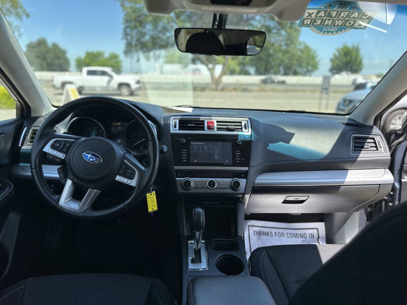 2017 Subaru Outback 2.5i Premium