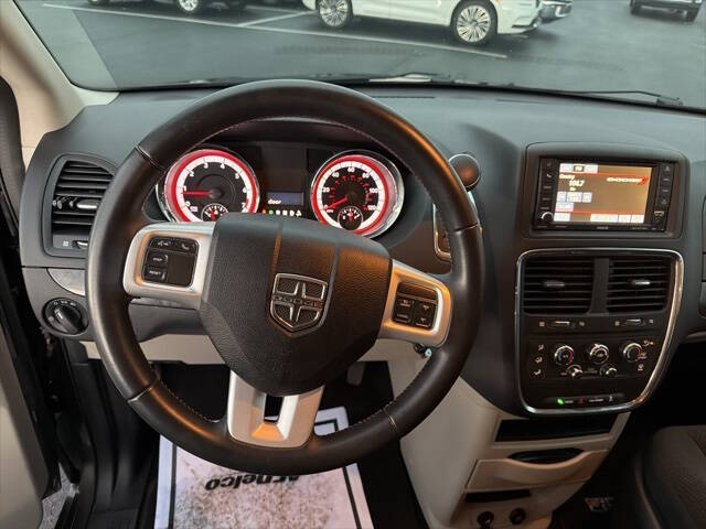 2017 Dodge Grand Caravan SE