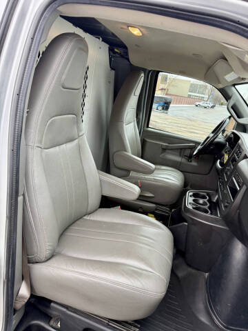 2020 Chevrolet Express 2500