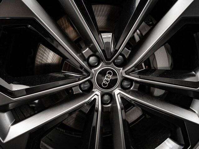 2026 Audi Q7 quattro Premium Plus 55 TFSI