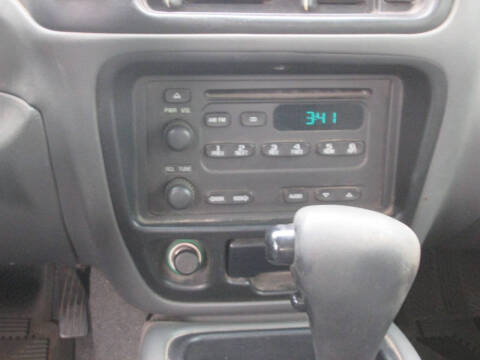 2003 Chevrolet Tracker