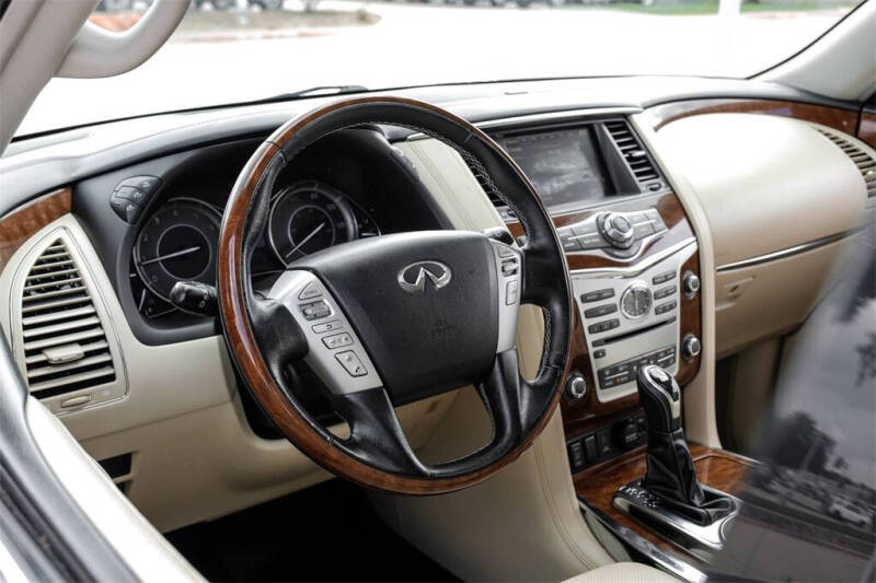 2019 Infiniti QX80 Luxe