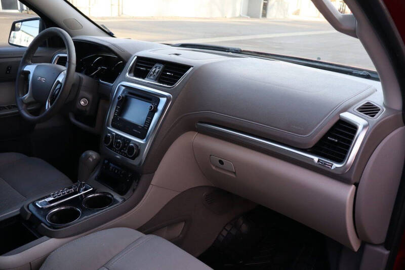 2013 GMC Acadia SLE-2