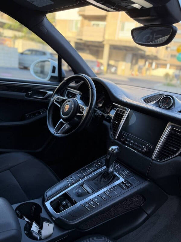 2018 Porsche Macan