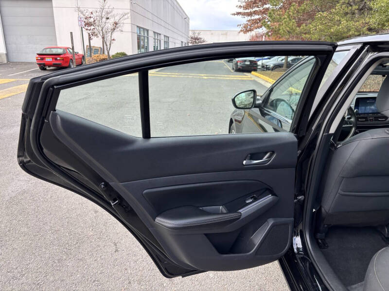 2021 Nissan Altima 2.5 SV