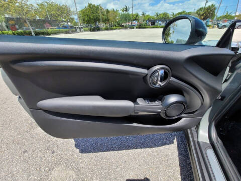 2015 MINI Hardtop 2 Door Cooper