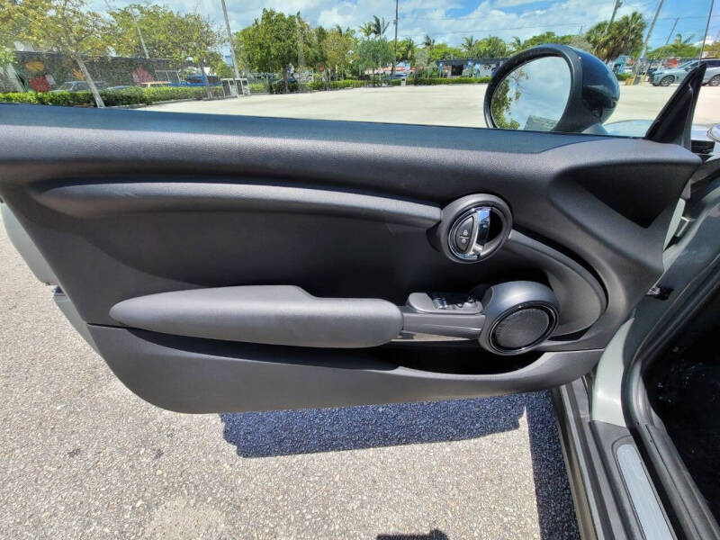2015 MINI Hardtop 2 Door Cooper