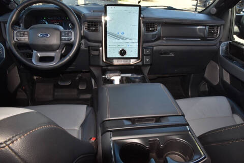 2023 Ford F-150 Lightning Lariat