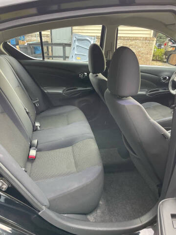 2012 Nissan Versa 1.6 S