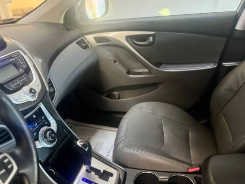 2012 Hyundai Elantra Limited