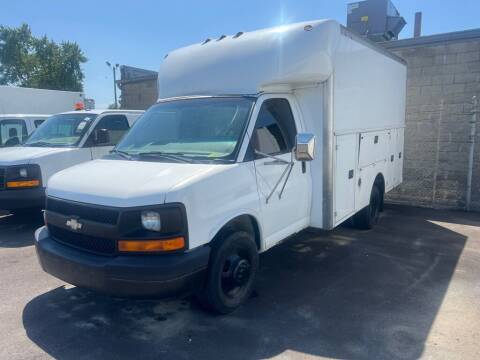 2006 Chevrolet Express for sale at Connect Truck and Van Center in Indianapolis IN