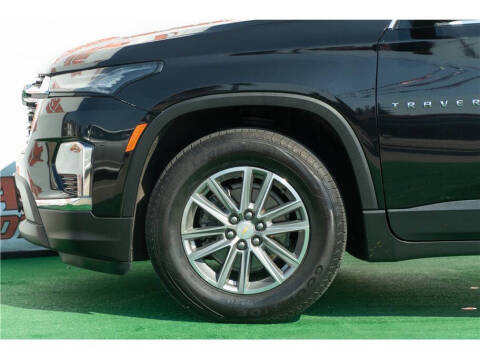 2023 Chevrolet Traverse LT Cloth