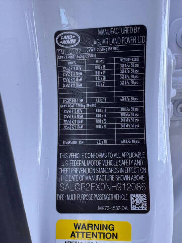 2022 Land Rover Discovery Sport P250 SE