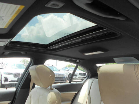 2018 BMW 3 Series 330i