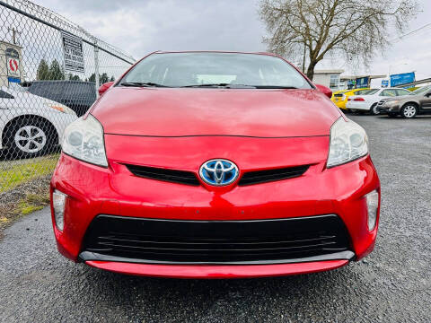 2015 Toyota Prius Two