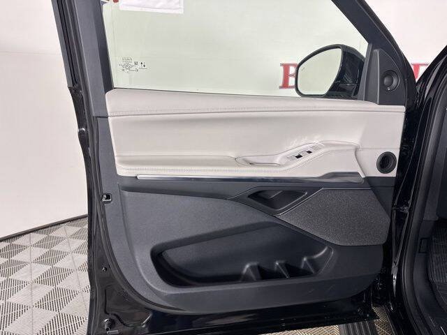 2025 Lincoln Navigator L Reserve