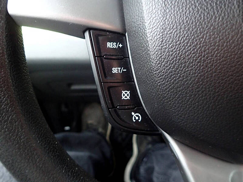 2013 Chevrolet Spark 1LT Manual