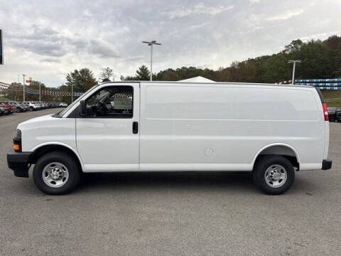 2025 Chevrolet Express 2500