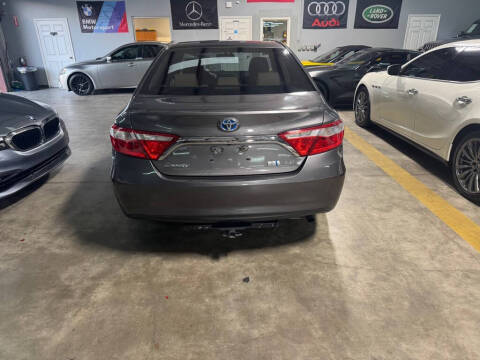 2017 Toyota Camry Hybrid