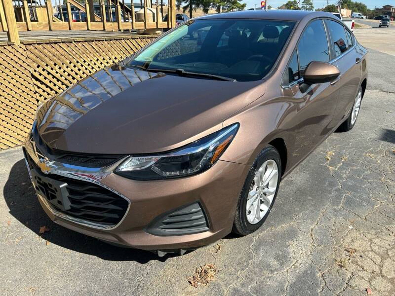 2019 Chevrolet Cruze for sale at BRYANT AUTO SALES in Bryant AR