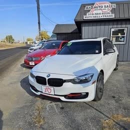 2013 BMW 3 Series 328i photo 1