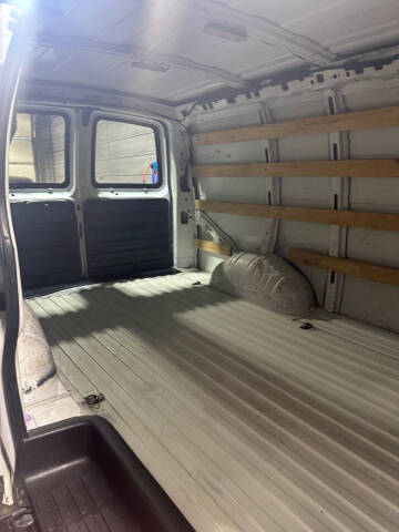 2018 Chevrolet Express 2500