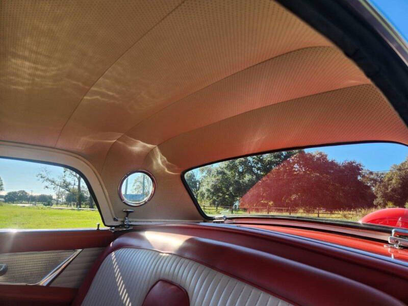 1956 Ford Thunderbird