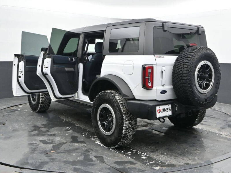 2022 Ford Bronco Outer Banks Advanced