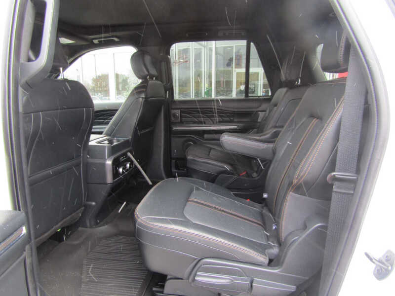 2023 Ford Expedition MAX Platinum