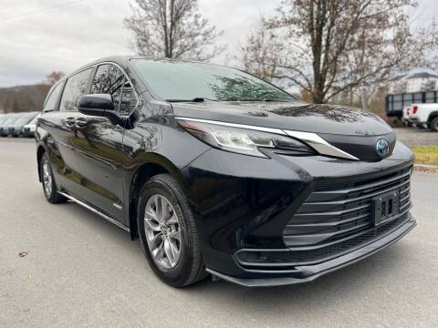 2021 Toyota Sienna for sale at HERSHEY'S AUTO INC. in Monroe NY