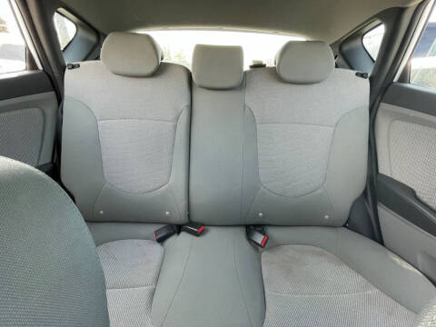 2014 Hyundai Accent GS