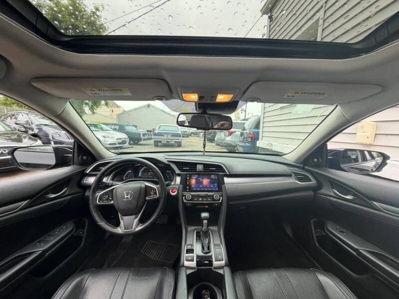 2018 Honda Civic Touring