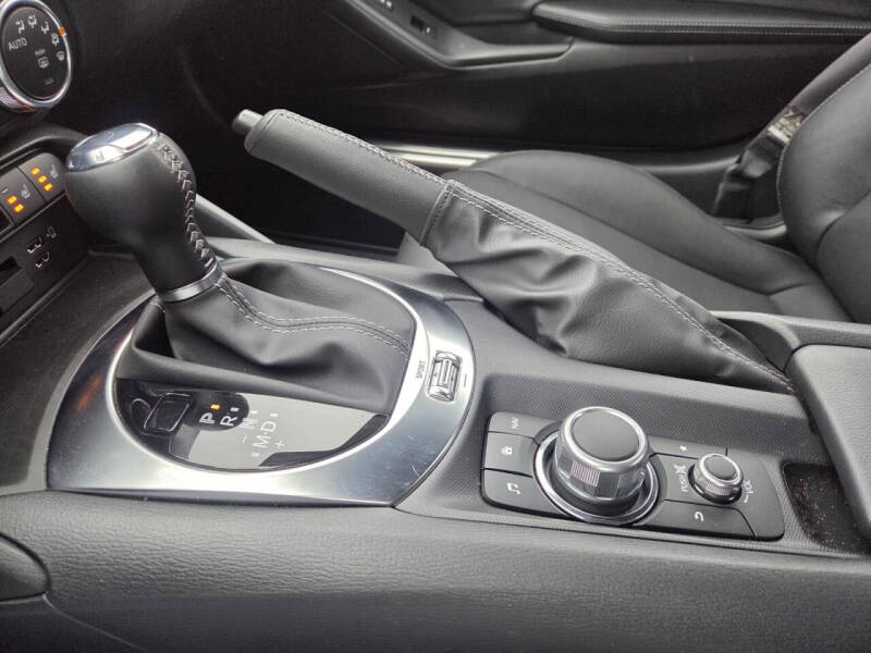 2023 Mazda MX-5 Miata RF Grand Touring