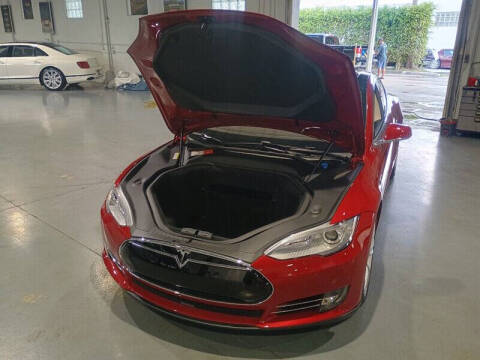 2016 Tesla Model S 70