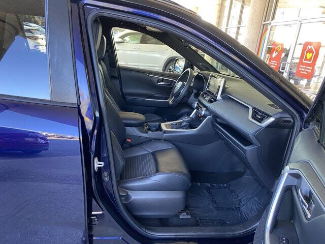 2020 Toyota RAV4 Hybrid XSE