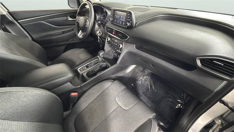 2019 Hyundai Santa Fe SE 2.4L