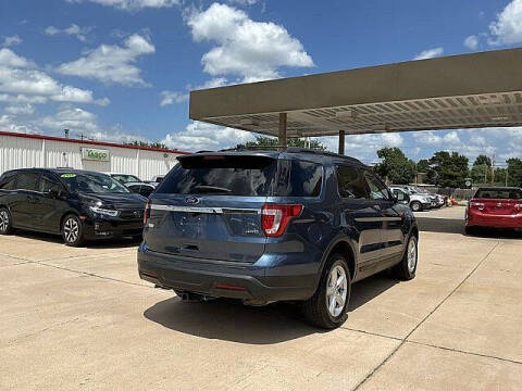 2018 Ford Explorer