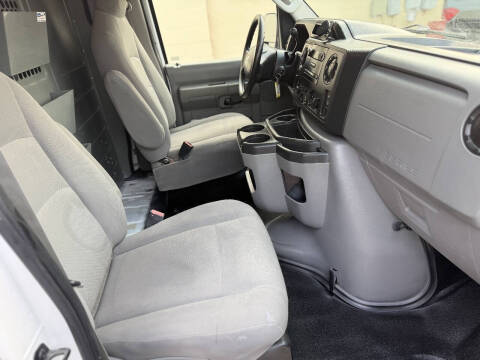 2013 Ford E-Series