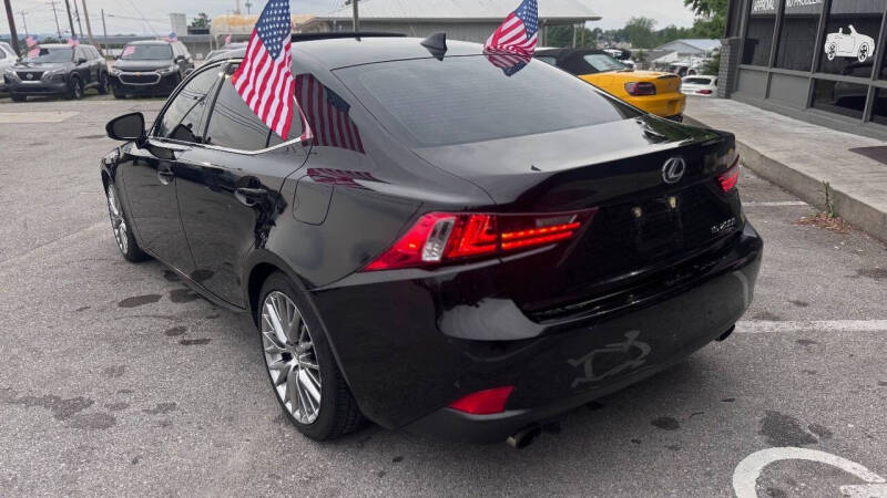 2016 Lexus IS 200t