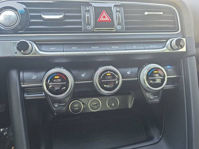 2022 Genesis G70
