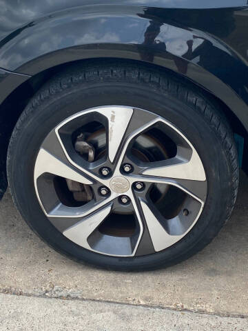 2018 Chevrolet Sonic Premier Auto