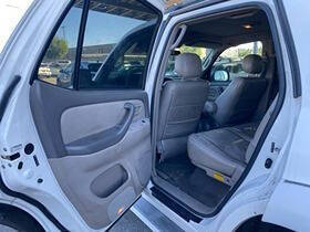 2006 Toyota Sequoia SR5
