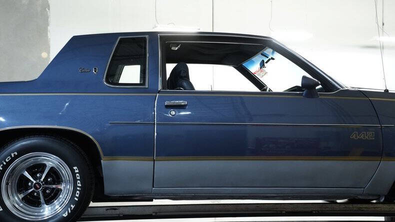 1984 Oldsmobile Cutlass Supreme