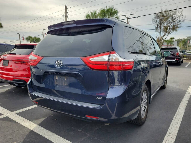 2019 Toyota Sienna