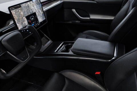 2023 Tesla Model X Plaid
