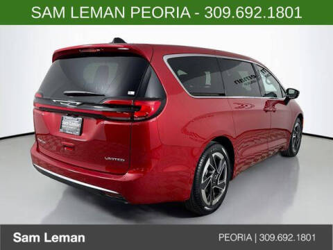 2027 Chrysler Pacifica Limited