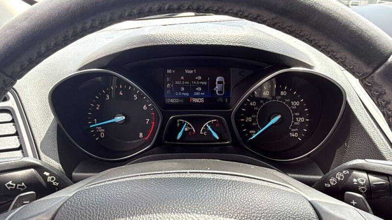 2017 Ford Escape SE