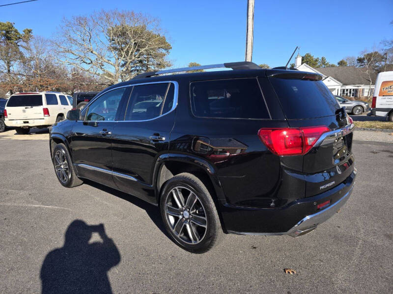 2017 GMC Acadia Denali